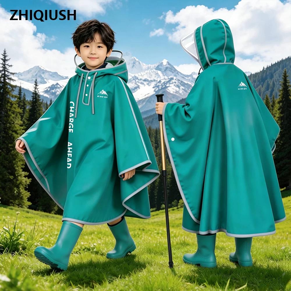 Kinder-Regenponcho, Spezieller Poncho für Grundschüler zum Schulweg, Outdoor-Regenmantel mit Kapuze für Jungen und Mädchen mit Platz für Rucksack 3XL / Dark Green