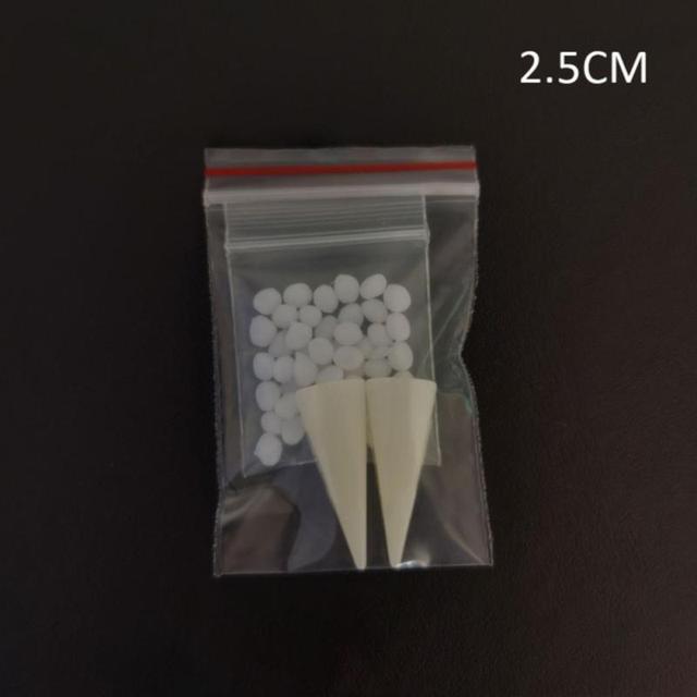 Halloween-Dekoration, Vampirzähne, Zahnersatz, Requisiten, Halloween-Cosplay-Requisiten, falsche Reißzähne mit festem Kleber, Halloween-Requisiten 2.5CM