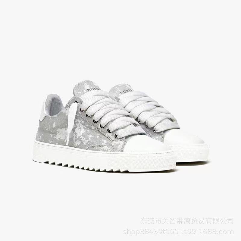 Europäische und Amerikanische Freizeitschuhe Herren Handbemalte Canvas-Schuhe Modetrend Personalisierte Brot-Schuhe 45 white