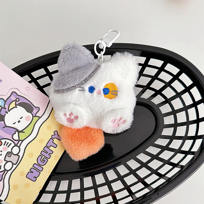 Quietschender Langschwanz-Katzen-Plüsch-Schlüsselanhänger, süßer, weicher ausgestopfter Katzen-Schlüsselring, Taschenornamente, Kawaii-Katzen-Plüschpuppe, Schlüsselanhänger 2