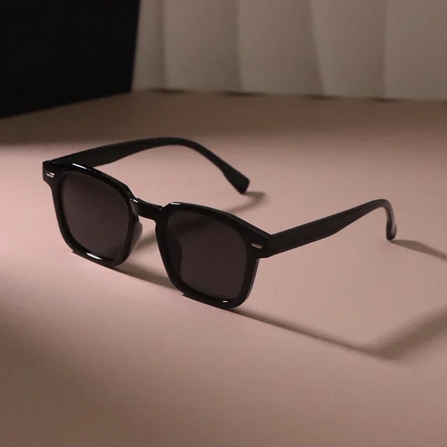 Mode Sonnenbrille Damen Herren Quadratisch Kunststoff Vintage Stilvoll Übergroß Damen Sonnenbrille Retro Urlaub