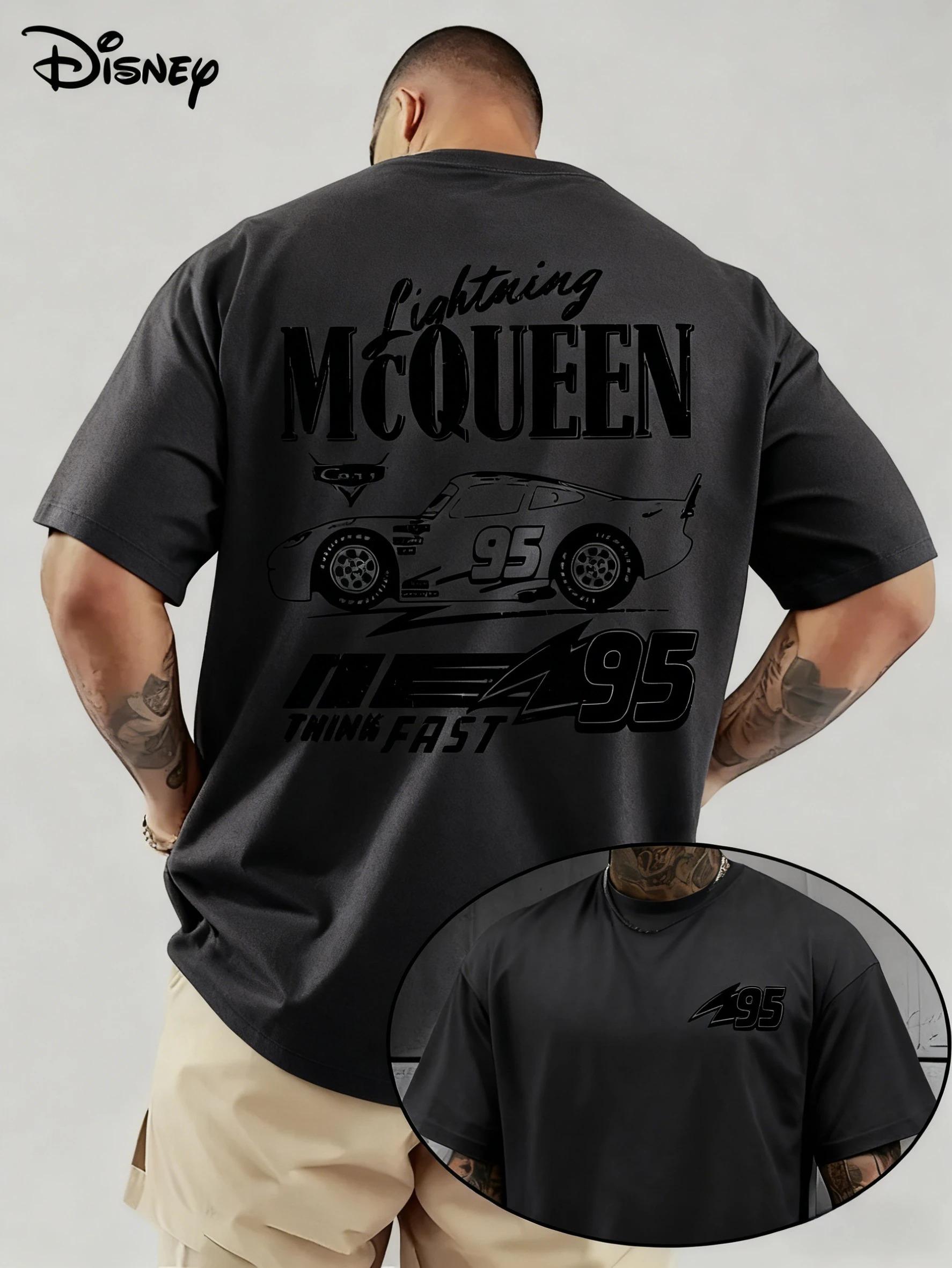 Übergroßes T-Shirt mit kurzen Ärmeln und thematischem Grafikdruck von Disney Cars Lightning McQueen, einschließlich der Illustration des Rennwagens #95, L schwarz