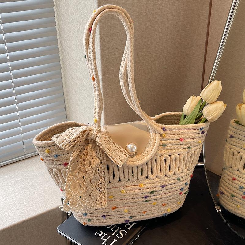 Geflochtene Tasche mit großem Fassungsvermögen für Frauen im Sommer Ein-Schulter-Tragetasche für Frauen Nischen-Mode-Handtasche für Frauen beige