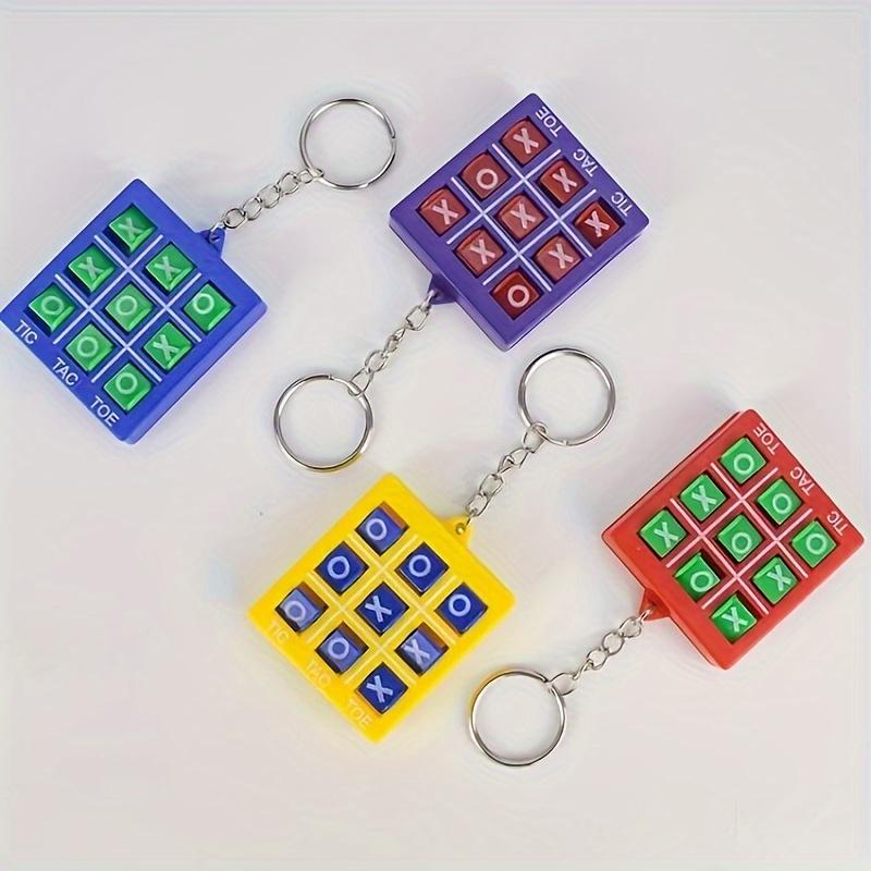 4 Stück Schlüsselanhänger Schach OX Spiel Schlüsselanhänger Anhänger Leicht Tragbar Puzzle Spiel Schlüsselring für Kinder Erwachsene