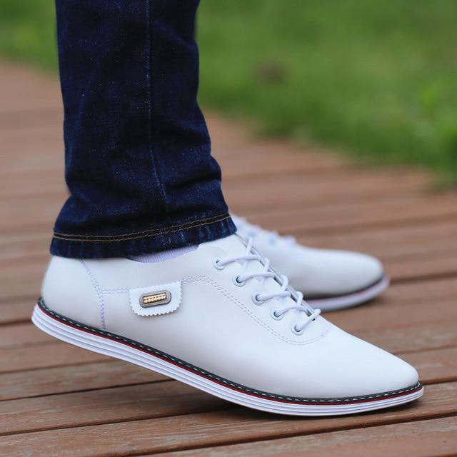 Herren PU Leder Business Freizeitschuhe Herren Outdoor Atmungsaktive Sportschuhe Herrenmode Loafer Wanderschuhe 44 weiß