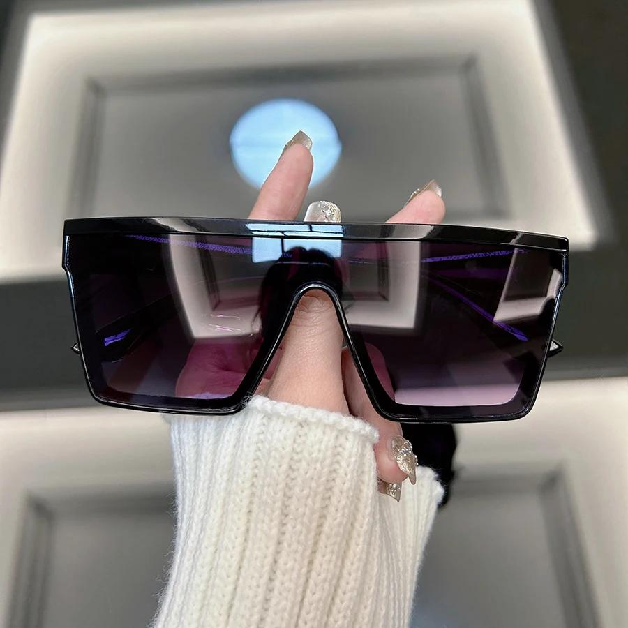 Unisex Modische Retro Quadratische Sonnenbrille, Punk-Stil Personalisierter Rahmen, Trendige Sonnenschutz-Sonnenbrille.