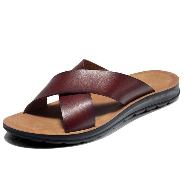 Italienische Lederhausschuhe für Herren 2021 Neue Hotel-Strand-Sommerschuhe Hochwertige Slip-On-Light-Wohnungen Herren-Flip-Flops 46 wein rot