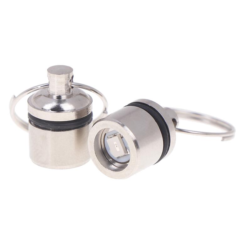 2 Stück Mini LED Licht Schlüsselanhänger Leuchtender Schlüsselanhänger Anhänger Bunt Mini Elektronisches Licht Schlüsselanhänger Taschenlampe Lampe Schlüsselanhänger rot