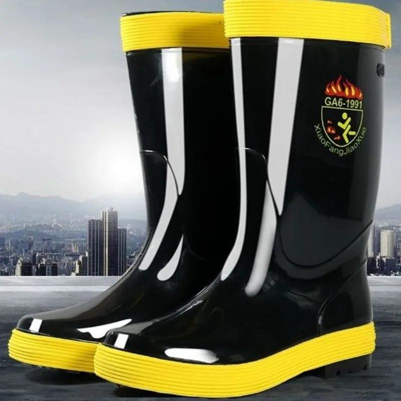 Herrenschuhe Rutschfeste Regenstiefel für Herren PVC Wasserdichte Gummistiefel Teenager Verschleißfeste Galoschen Stadtweite Zehen Plastik Gummistiefel 44