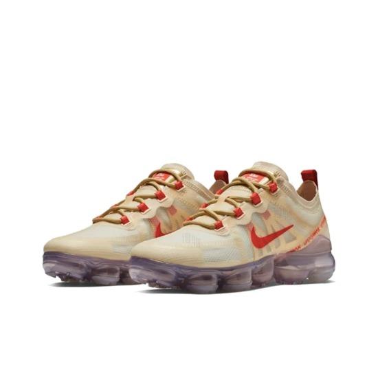 Nike Air VaporMax 2019 'Chinesisches Neujahr' BQ7041-200 Damenschuhe EU 36.5 gold/creme