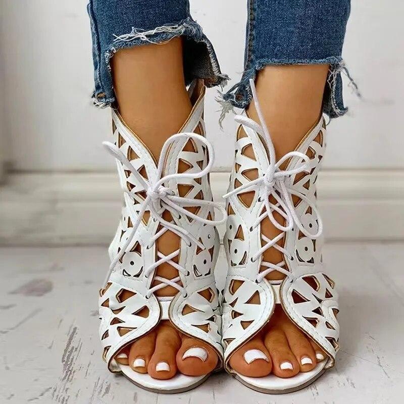 2024 Aushöhlen Damen Gladiator Sandalen Vintage Schnürung Niedrige Absätze Keile Sommerschuhe für Damen Offene Zehen Reißverschluss Damen Sandalen 38 weiß
