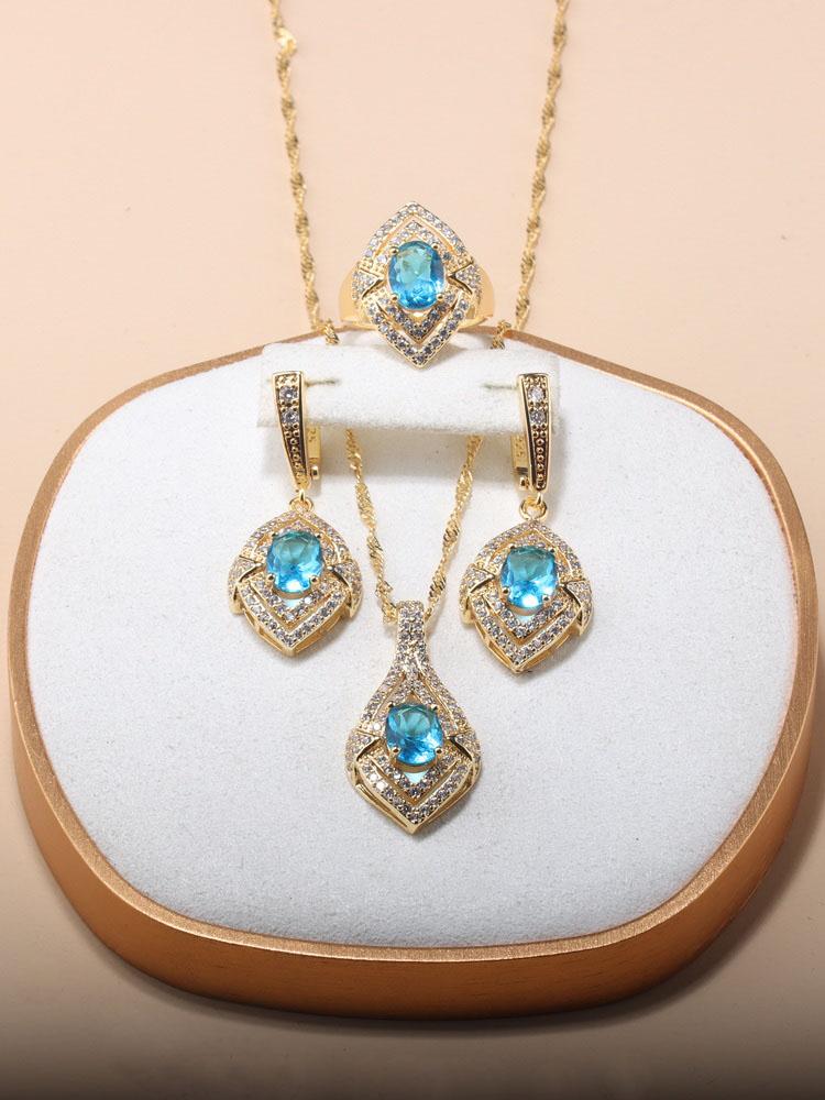 13-Farben Dubai Vergoldete Schmucksets für Damen Neu in Mode Hochzeitskleid Accessoires Afrikanische Braut 5-teilige Sets resizable beige