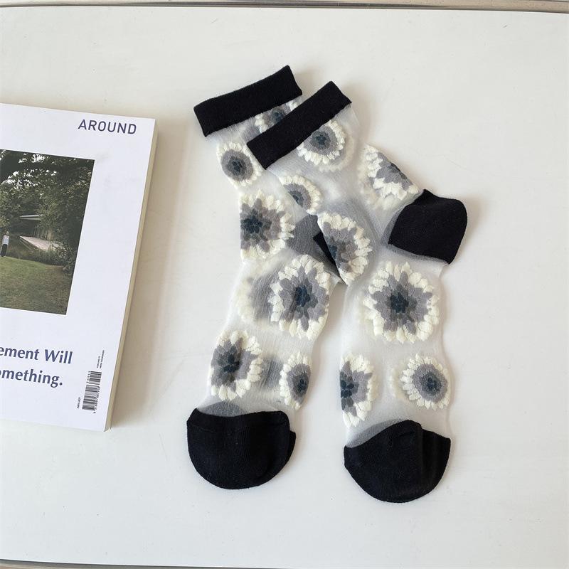 Kristallseide Socken Damen Sommer Ultradünne Transparente Nylon Lange Socken Blumenstickerei Japanisch Kawaii Niedlich Netzspitze Socken