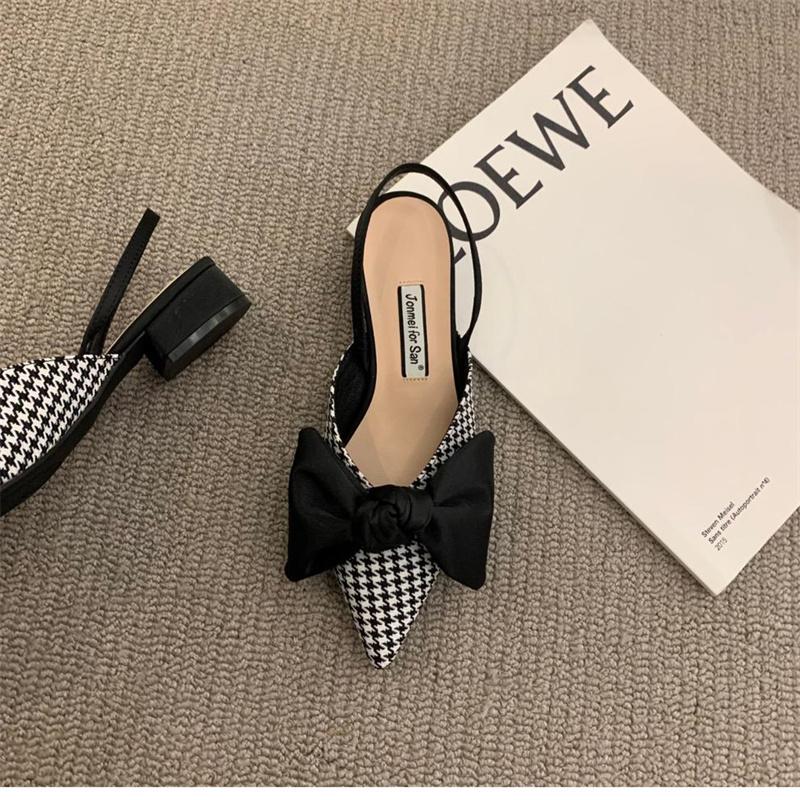 Bogen Sandalen Frauen Sommer Spitz Niedrigen Absatz Sandalen Frauen Mode Baotou Dünnen Riemen Sandalen High Heels Alias 36 weiß/schwarz