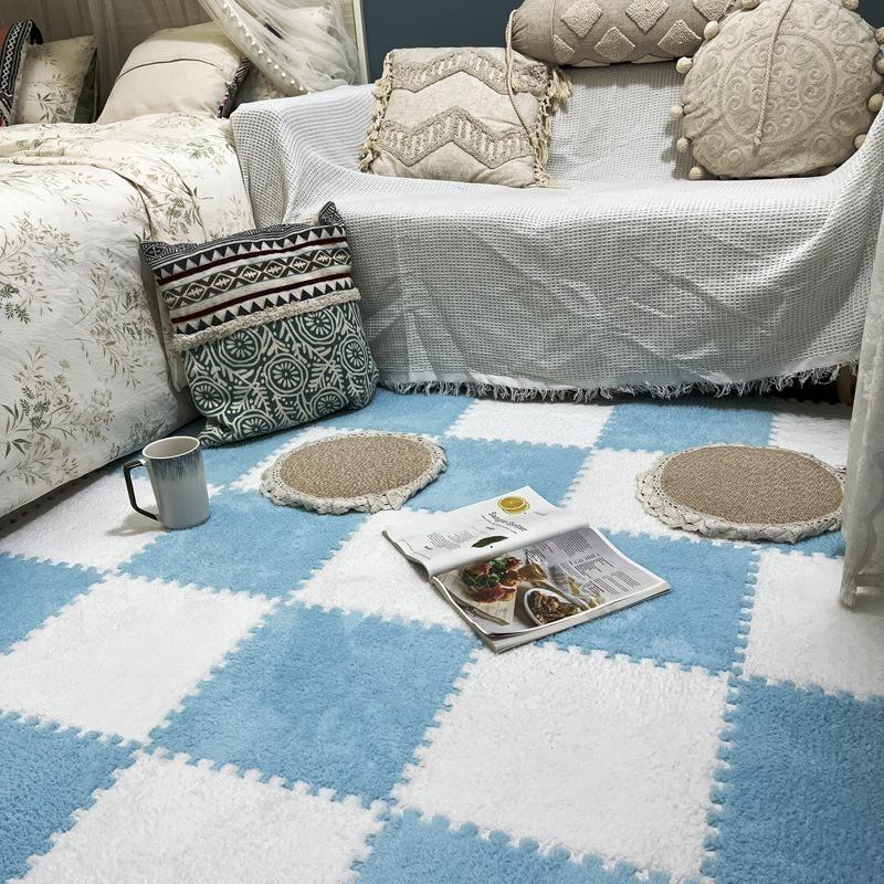 Weicher Plüsch-warmer Teppich, Baby-Spielmatte, Patchwork-Teppich für Baby-Schlafzimmer, EVA-Schaum, ineinandergreifende Sport-Bodenfliesen, warme Baby-Spielmatte 4Pcs