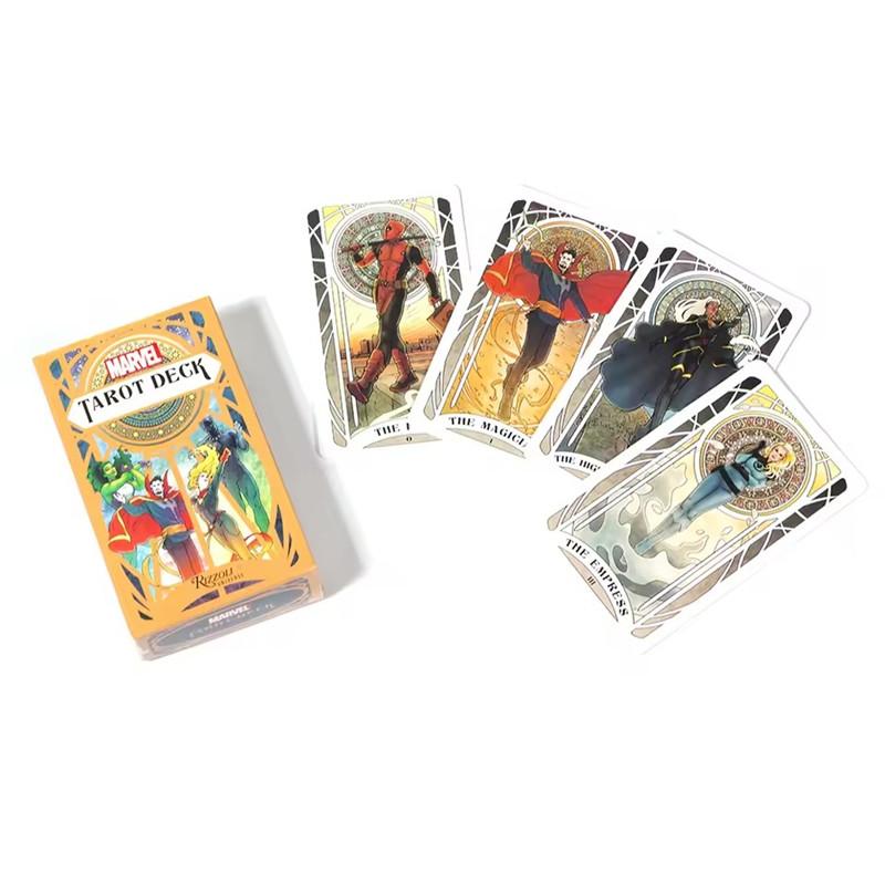 Marvel Tarot Blicken Sie mit diesem reich illustrierten Tarotdeck in die Zukunft. Neu in Auftrag gegebenes Kunstwerk von The Marvel Comics Cano gray