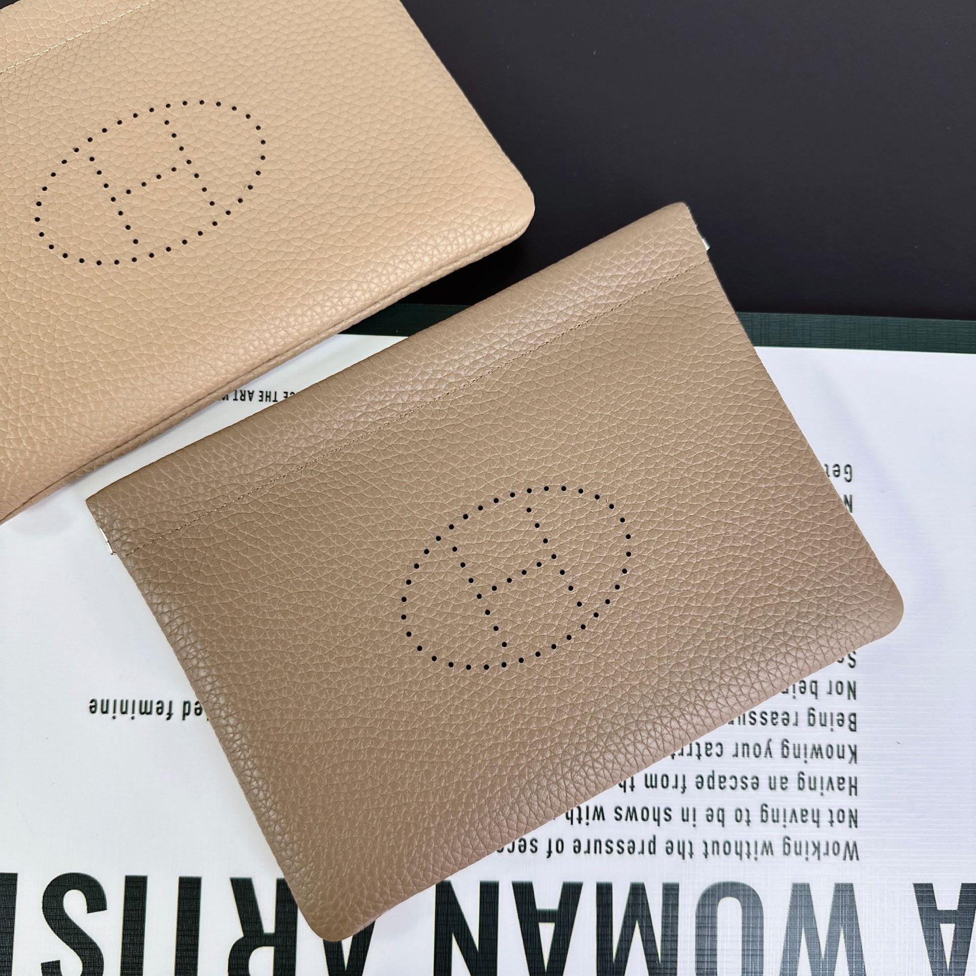 H Haus Mini Geldbörse aus echtem Leder: Togo Rindsleder Geldbörse, Schlüssel- & Lippenstifthalter, ID- & Kartenorganisator Small 11*9*1cm