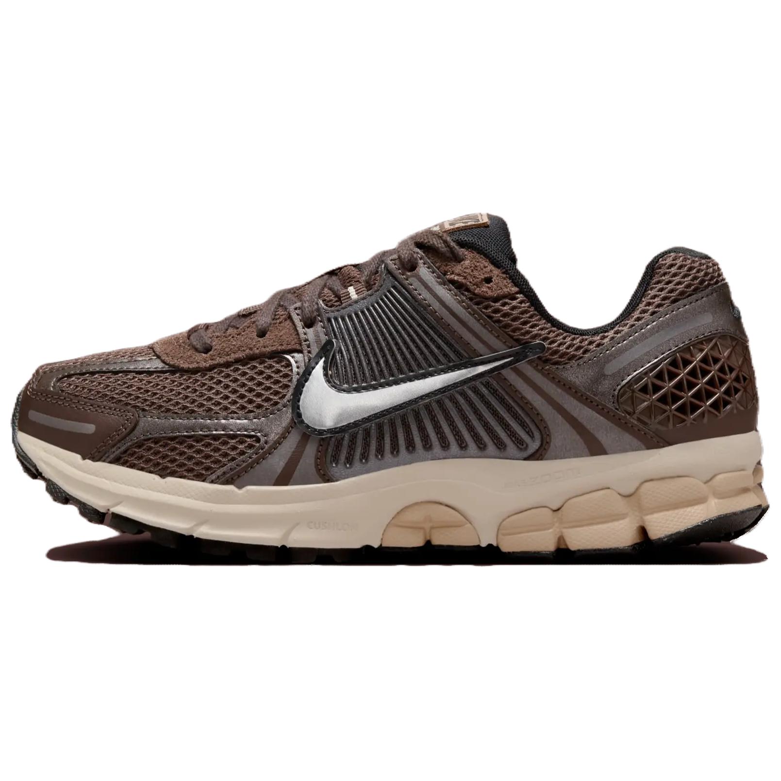 Nike Air Zoom Vomero 5 Barockbraun Damen Sneaker Chrom Hell-Eichenholzbraun Hanf FN6742-201 38.5 black