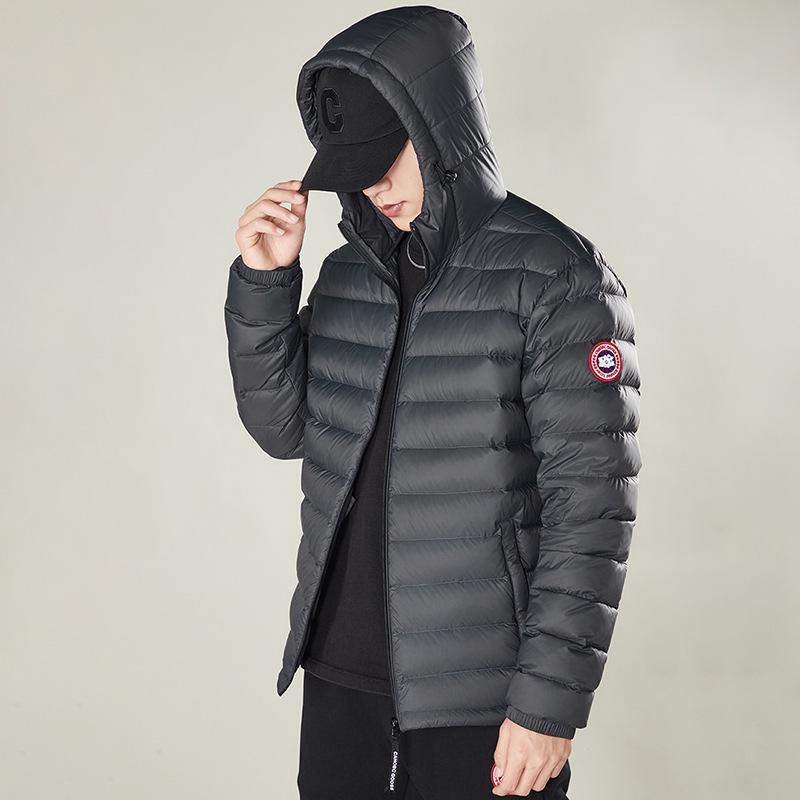 Canada Goose Herren Ultra-leichte Slim Fit Daunenjacke mit Kapuze - Winterkollektion 2025 XXXL