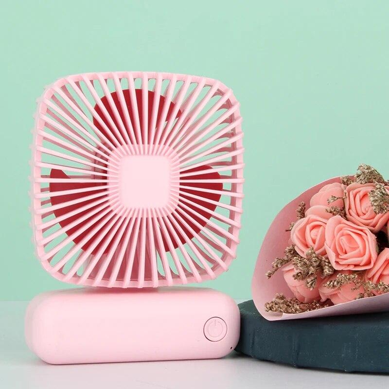 Desktop Desktop Kleiner Ventilator Mini Handheld USB Drei Geschwindigkeiten Kühle Luft Auto Home Office Tragbar Leise Outdoor Einfach Tragbar Sommer one size rosa