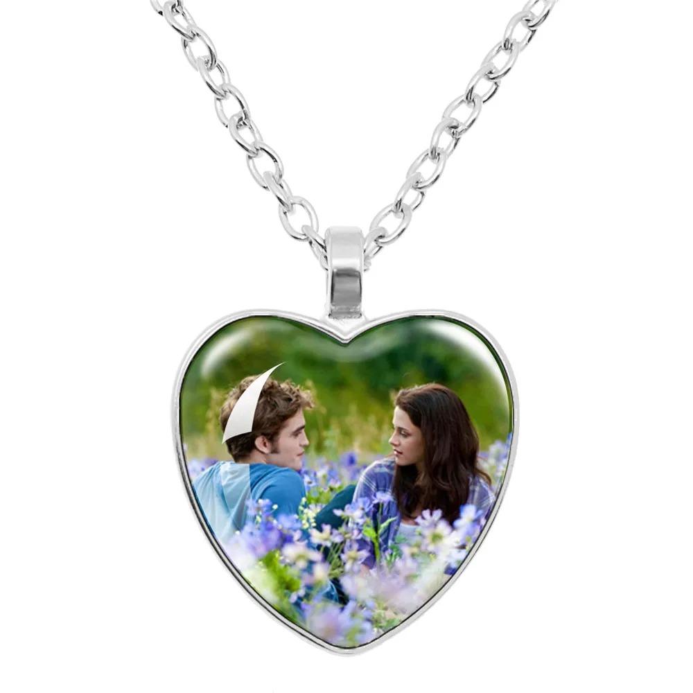 Twilight Film Halskette Vampir Bella Edward Jacob Renesmee Charakter Glas Herz Anhänger Halskette Herren Damen Schmuck Geschenk