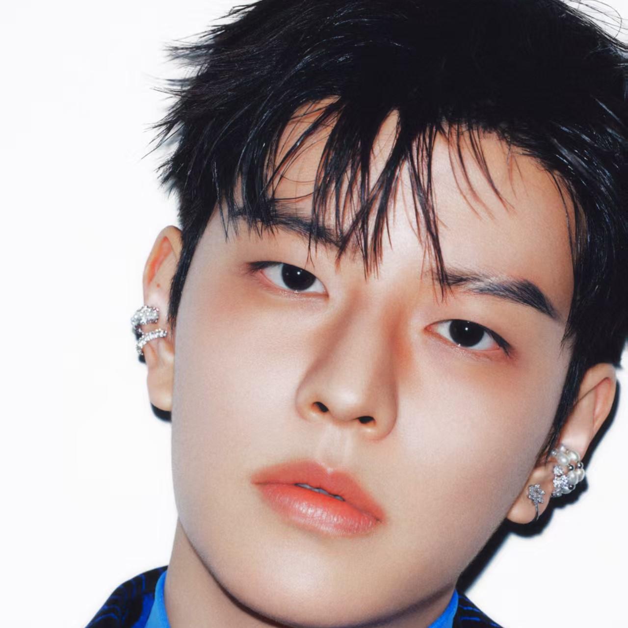 STRAY KIDS - [KARMA] 4. Album AKKORDEON Seungmin