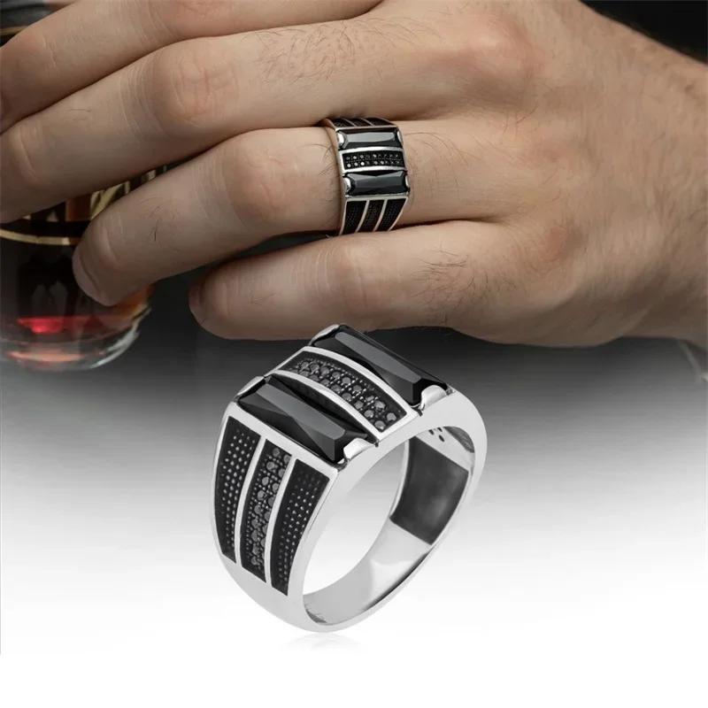 Exquisite Vintage Kupfer Schwarze Farbe Quadratische Herrenringe Mode Schwarze Steine Party Brautring Schmuck 13 gray