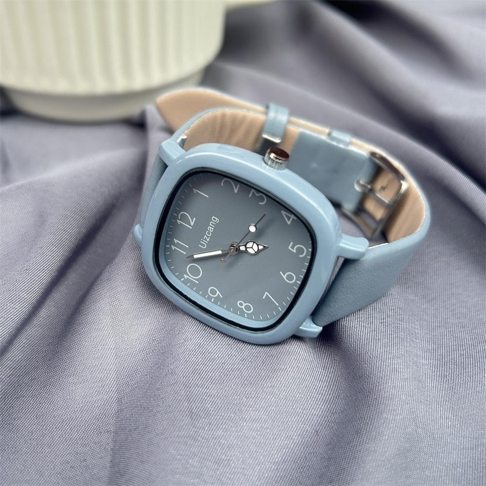 Neue Student Mode personalisierte minimalistische Uhr Set Damen Uhr Schmetterling digitale Student Gürtel Uhr grau/blau