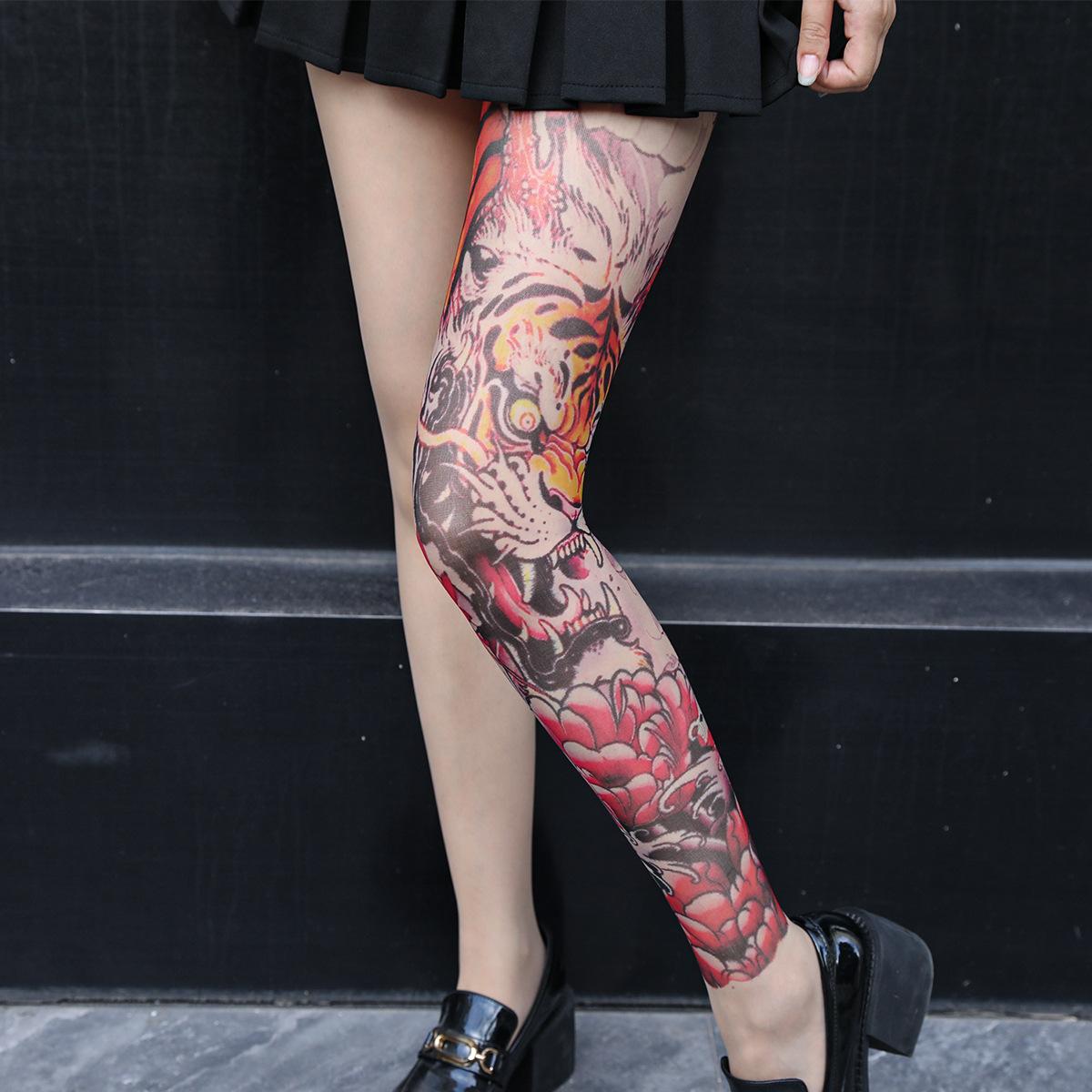 Gotischer Stil Ausgefallene Damen Einseitig Tattoo-Bedruckte Durchsichtige Enge Tattoo-Socken Ein Ganzbein-Tattoo-Bedruckte Strumpfhosen Floral Drachen Schädel One Size gray