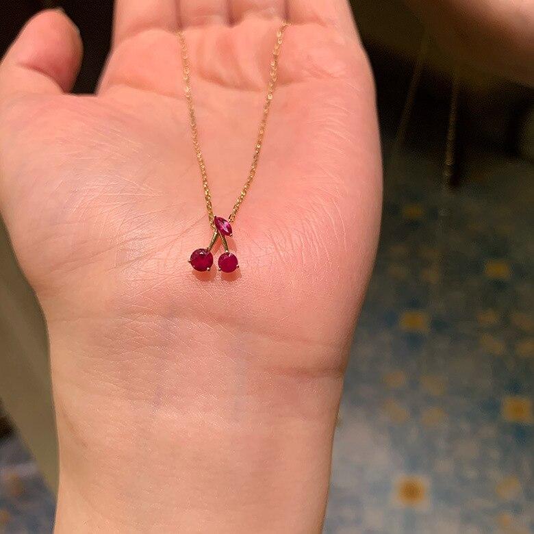 S925 Silber plattierte 14K Gold Halskette Kirsche Anhänger Schlüsselbeinkette Roter Korund Goldschmuck