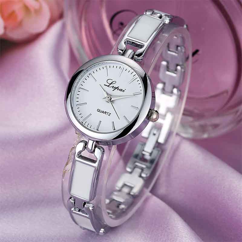 Neue Mode personalisierte einfache Uhr Schmetterling digitale Gürtel Uhr Set Damenuhr