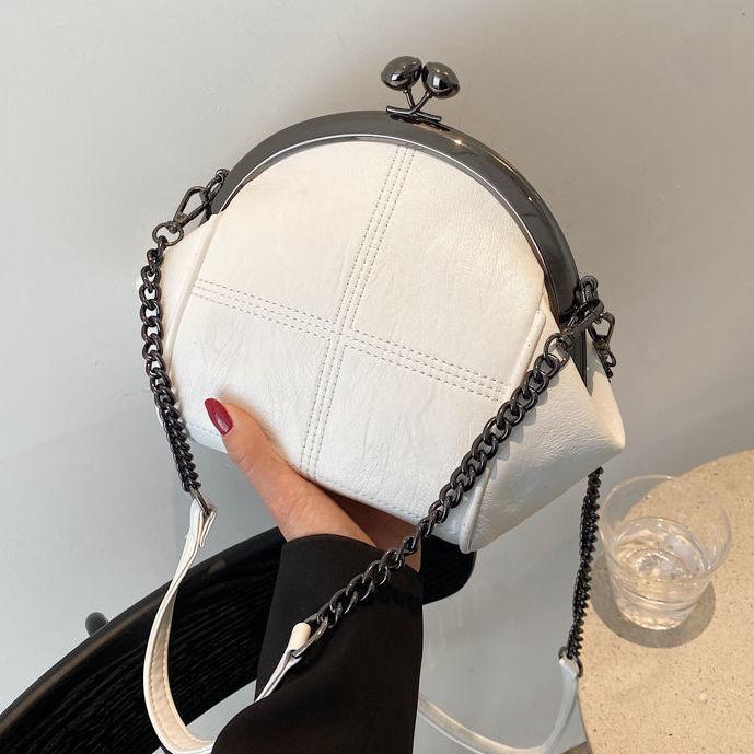 Neue Vintage Zwei Riemen Shell Lock Tasche Taschen Kette Frauen Schulter Umhängetaschen PU Leder Tote frauen Handtaschen Geldbörsen 18cmx15cmx5cm weiß