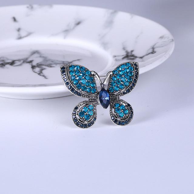 High-End-Exquisite Strass Schmetterling Brosche Mode Temperament Strickjacke Mantel Kleidung Zubehör Corsage gray