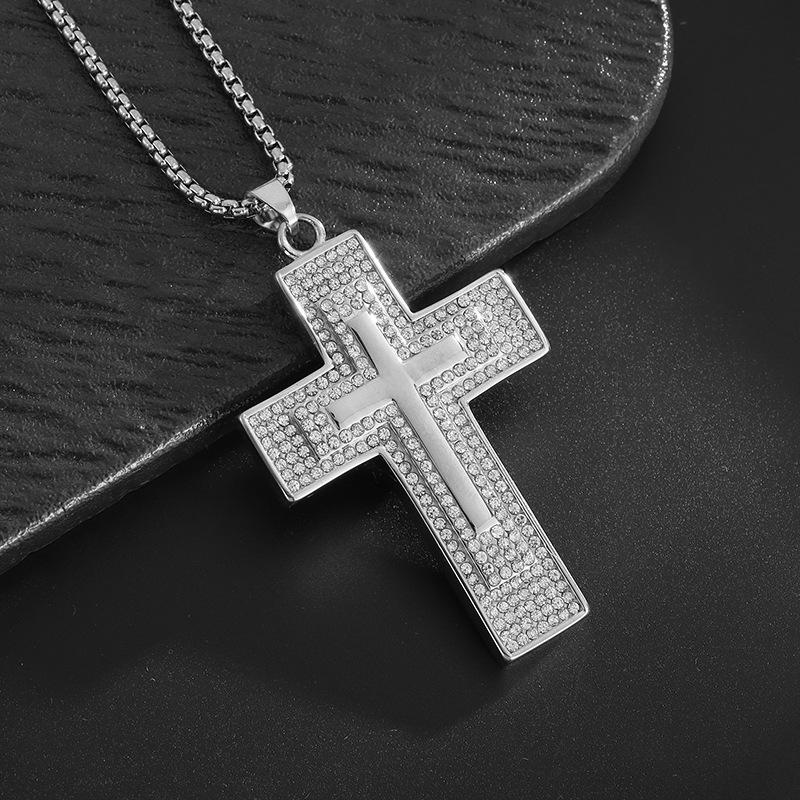 Europäische und amerikanische Diamant-Halskette Doppelkreuz-Anhänger Halskette Trendige Herren-Halskette black