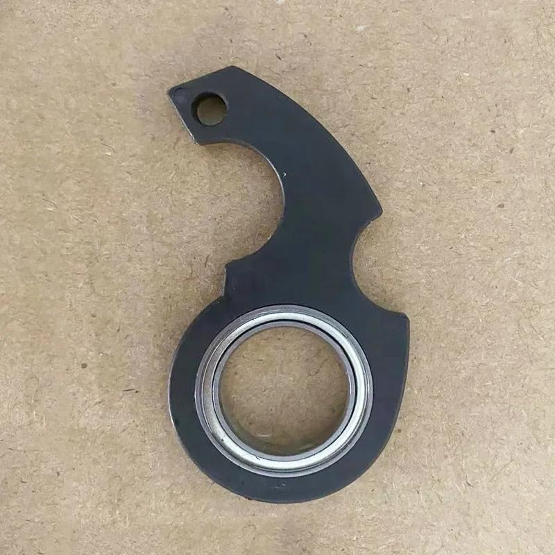 Neuer Schlüsselanhänger Spinner Angst Stressabbau Fidget Spielzeug Drehbar Nachtleuchtender Schlüsselring Langeweile vertreiben Mehrere Farben Partygeschenke black