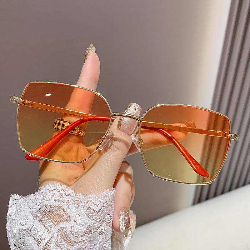Vintage Metallrahmen Quadratische Sonnenbrille Damen Herren Rechteckige Sonnenbrillen Damen Brillen Sonnenbrillen für Herren Damen Brillen MULTI brown