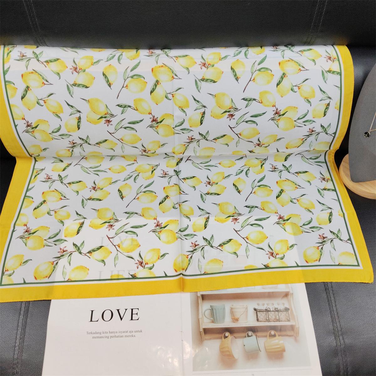 Frühling/Sommer Zitronenprint Literarischer 70er Quadratischer Schal - Elegantes, Altersmilderndes Damen-Hals- und Schal-Accessoire 70x70 cm