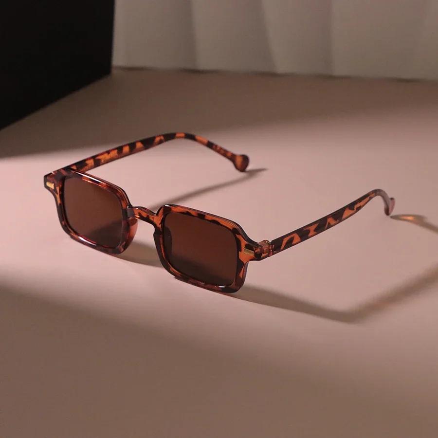 Quadratische Retro-Sonnenbrille Damen Herren Rechteckiger Rahmen Retro-Sonnenbrille Damen Herren Sonnenbrille Outdoor Punk Oculos De Sol Other