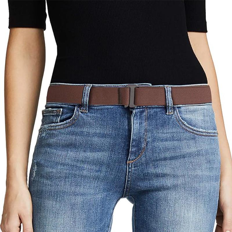No Show Stretch-Gürtel für Damen, unsichtbarer elastischer Stretch-Gürtel, verstellbarer Riemengürtel mit flacher Schnalle für Jeans, Hosen, Kleider dunkelbraune