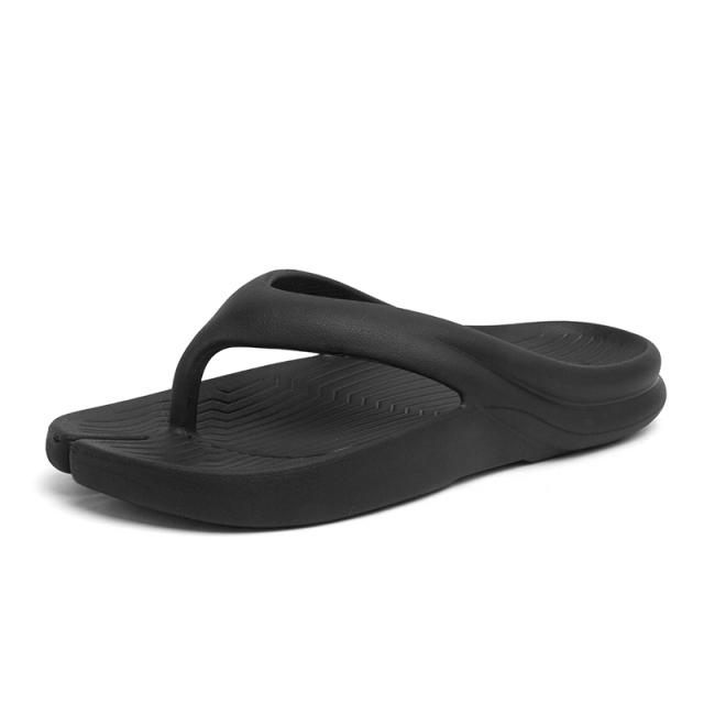 Neue Flip-Flops mit weicher Unterseite für Herren, Modetrend für den Sommer, Flip-Flops für Herren, lässige Strandschuhe, große Größe 35–46, Unisex-Wassersandalen 6.5 schwarz