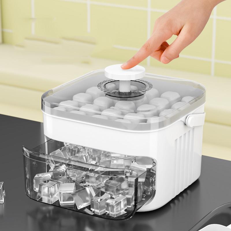 50-Würfel Eisbereiter mit Easy-Press-Kappe mit Easy-Press-Deckel Großes Fassungsvermögen Eiswürfelmaschine Wiederverwendbare Lebensmittelqualität Eiswürfelform weiß