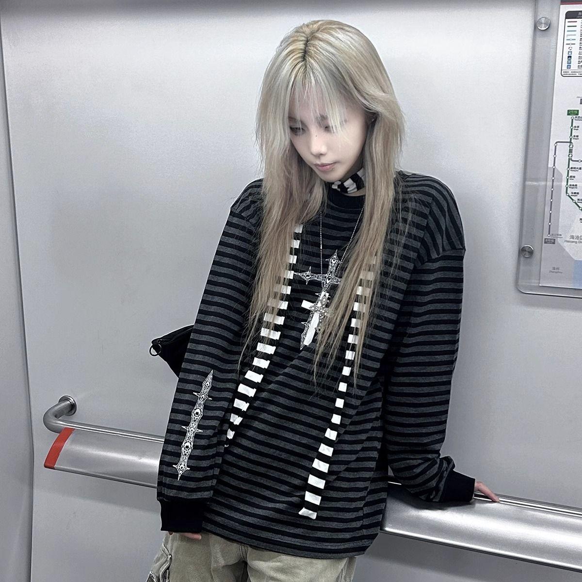 Schwarze Gothic Patchwork Streifen Grafik T Shirts Frauen Kleidung Langarm Kleidung Y2k T-shirt Tees Weibliche Kleidung M schwarz