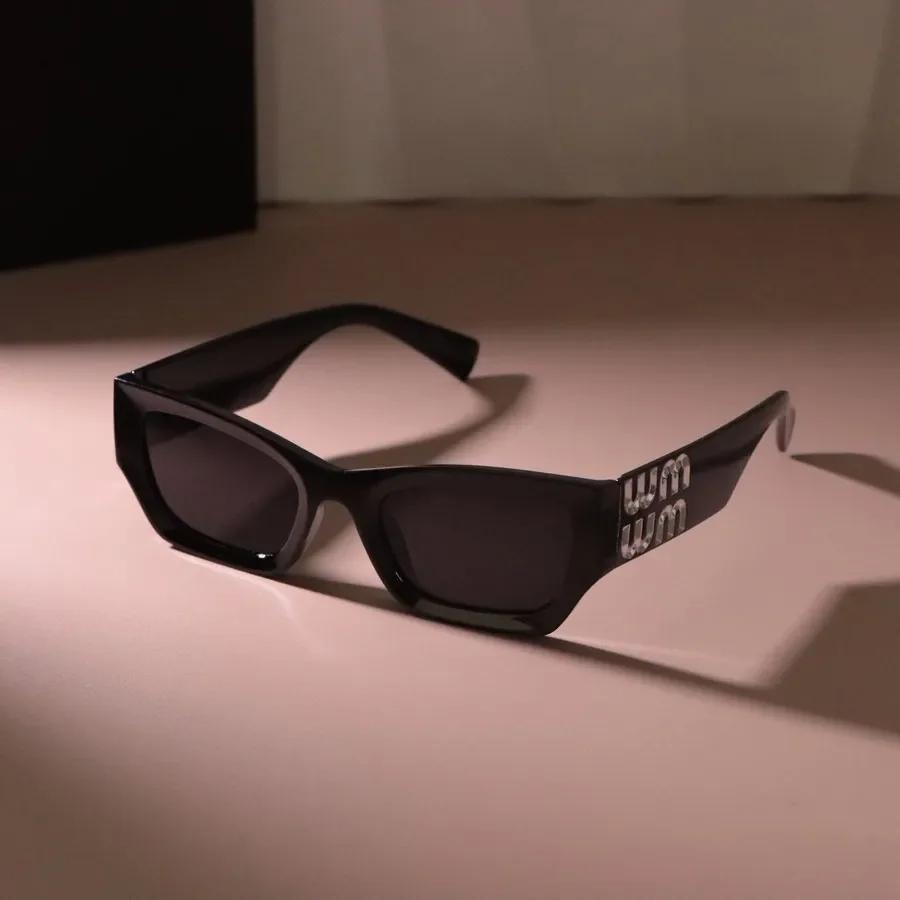 Modische Mode Kleine Rahmen Sonnenbrille Damen Herren Bunt Katzenauge Designer Sonnenbrillen Männlich Weiblich Cool Reise Sonnenbrillen Other