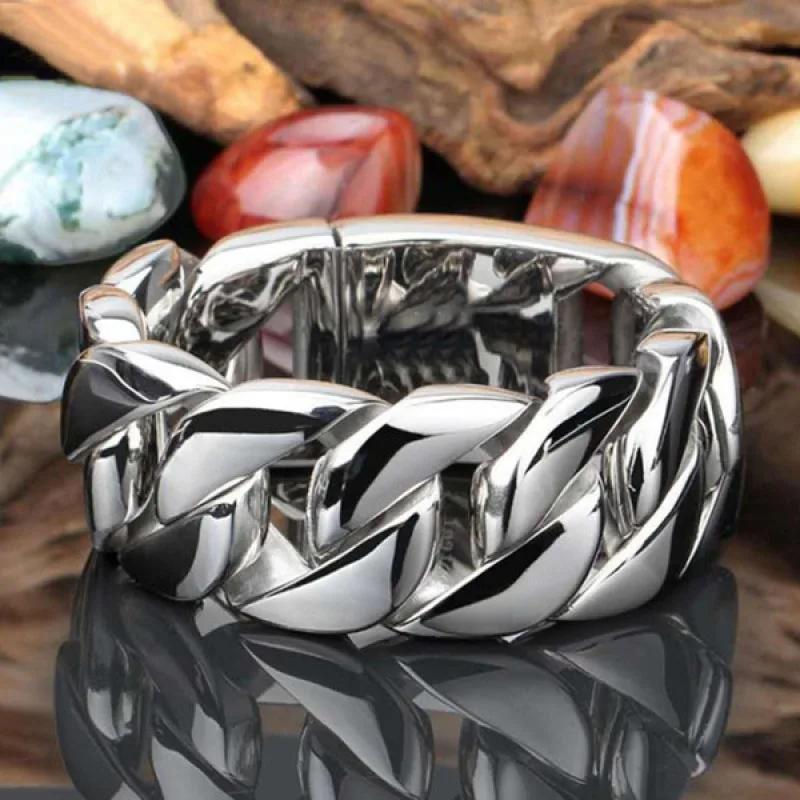 Punk Metallring Billige Zirkon-Accessoires Großhandel Zirkon Herrenringe Halloween Herrenringe Coole Sachen Dicke Ringe 9