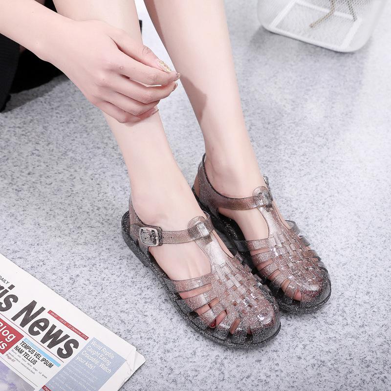 Aushöhlen Bling Regenfeste Gelee Sandalen Frauen Sommer Süßigkeiten Schuhe Frau Hausschuhe Abdeckung Zehe Flache Femmes Sandales Pvc Sandalias 38 schwarz