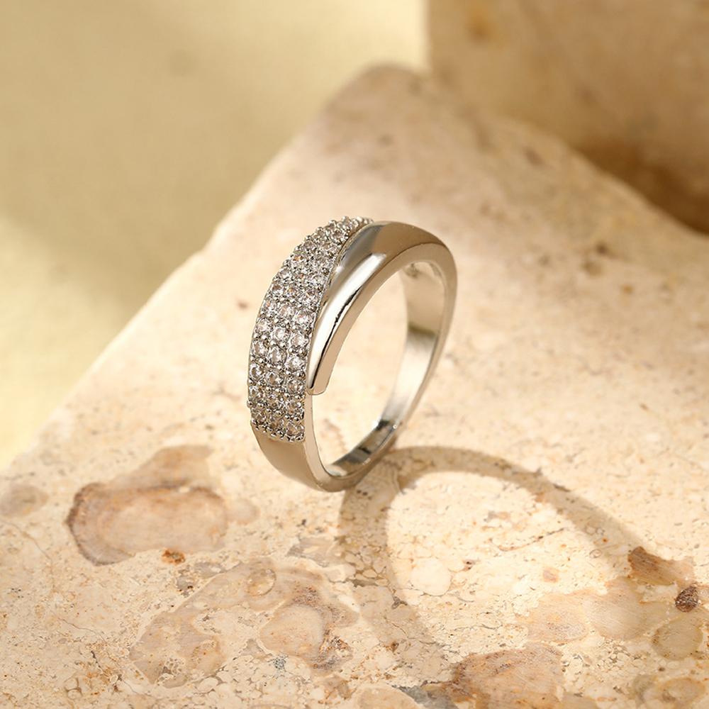 Goldfarbener geometrischer offener Zirkon-Ring für Frauen, koreanischer Modeschmuck, elegante Alltagsaccessoires silber