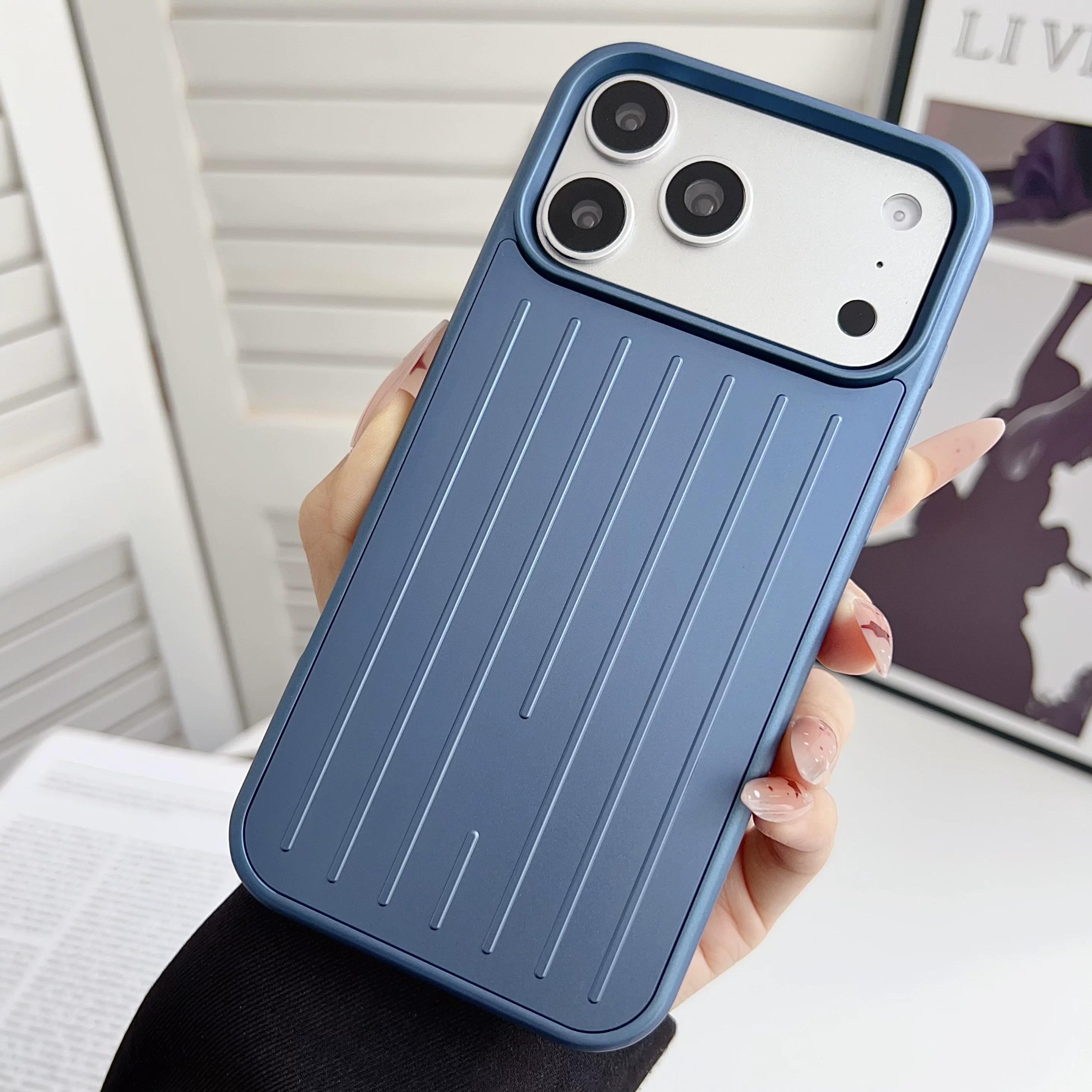 3D Wellenstreifen Stilvoll für RIMOWA Koffer für IPhone 17 Pro Max 16 15 14 13 Aluminiumlegierung Rückseite Stoßfeste Hülle iPhone 16 Pro Max