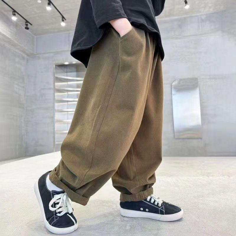 Jungenhosen, lässige Arbeitshosen, Frühlings- und Herbstmodetrend für große Jungen, lockere Hosen, trendige Knöchelhosen 140 khaki