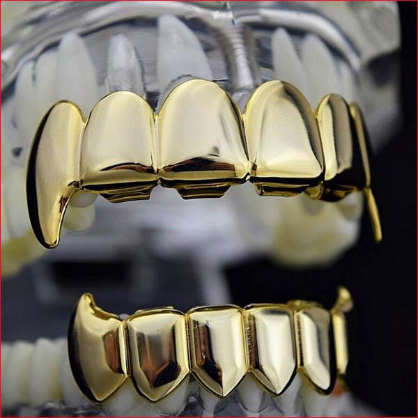 Blues RTS Vollständig Vergoldetes Vampirzahn-Zahn-Grillz Oberes und Unteres Set für Körperschmuck beige