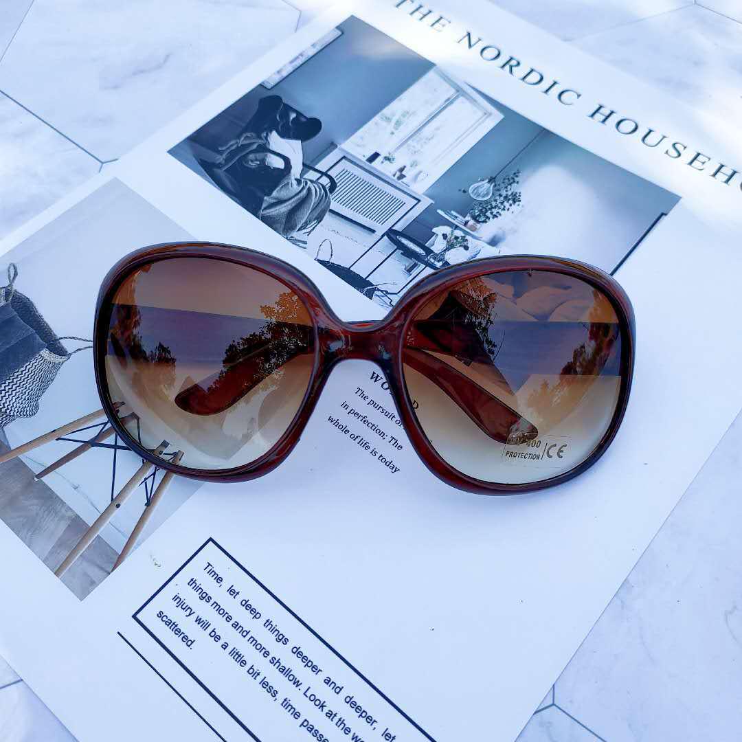 Klassische Retro-Mode ovale Damen-Sonnenbrille Vintage große große Sonnenbrille für Damen tea